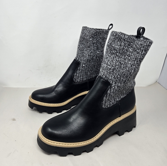DV Dolce Vita Women's Vionie Soft Ankle Winter Boots Sz 9.5 Knit & Faux Leather - Picture 3 of 10